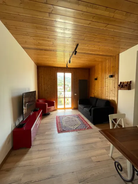 Lovely apartment in downtown Sestola - Image 1