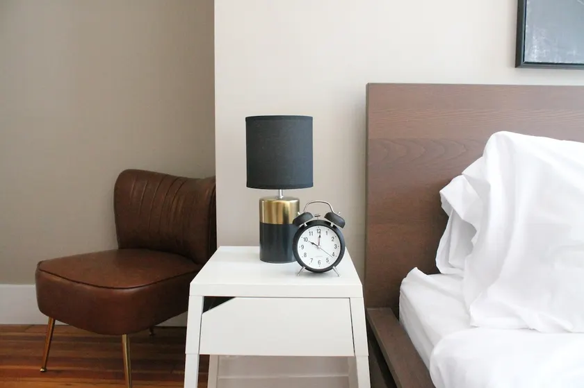 Spacious King bed apartment in Historical Mansion - Image 1
