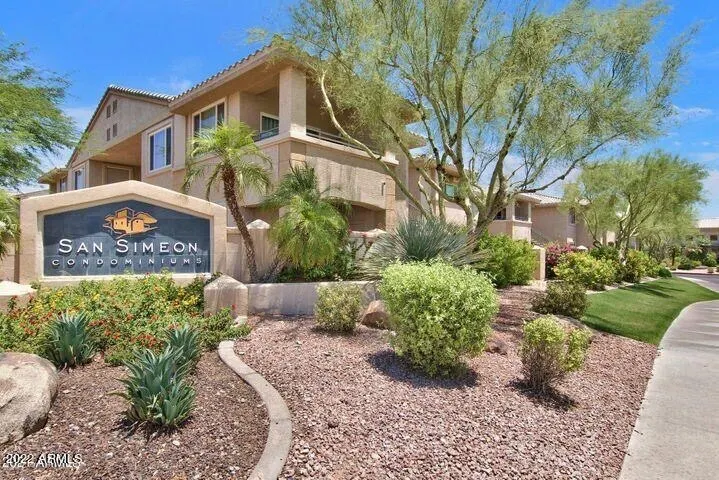 Newly Renovated Condo: Foothills View & Resort Amenities - Image 1
