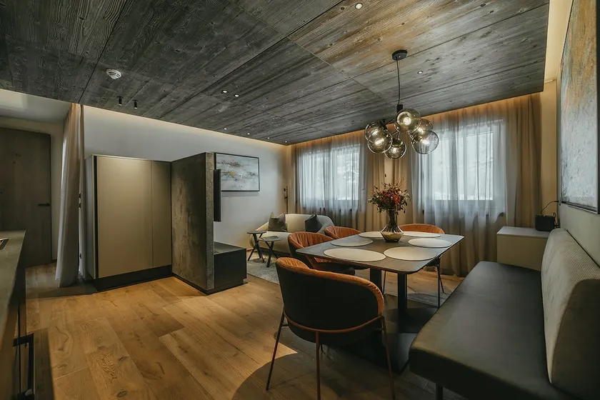 Black Eagle: Best Loft in Mayrhofen with Bathtub - Image 1