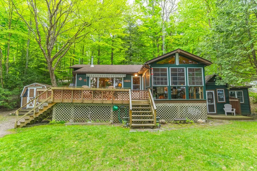 Rustic and Spacious Lakefront Oasis in Nature - Image 1