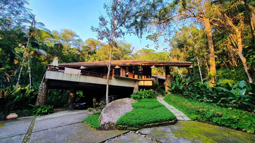 Casa Tiê-Sangue, a refuge in the middle of the Atlantic forest - Image 1