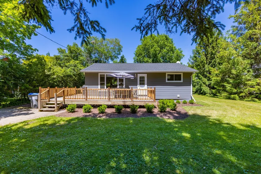 Christy Cottage - Newly renovated Bayfield cottage - Image 1