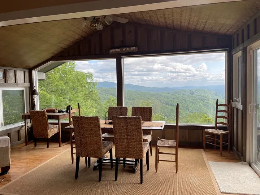 The Muse and The Views - Where you will never see the same view twice - Image 1