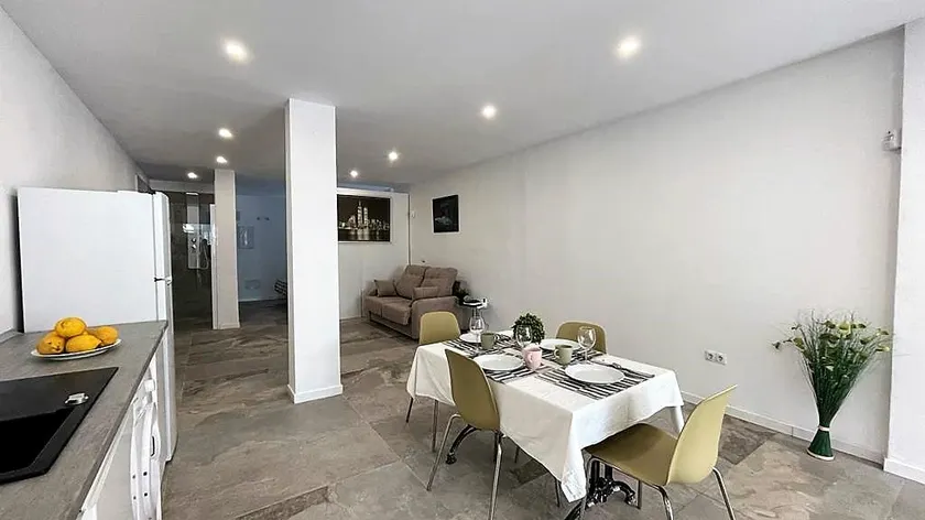 Brand new beachfront loft - Image 1