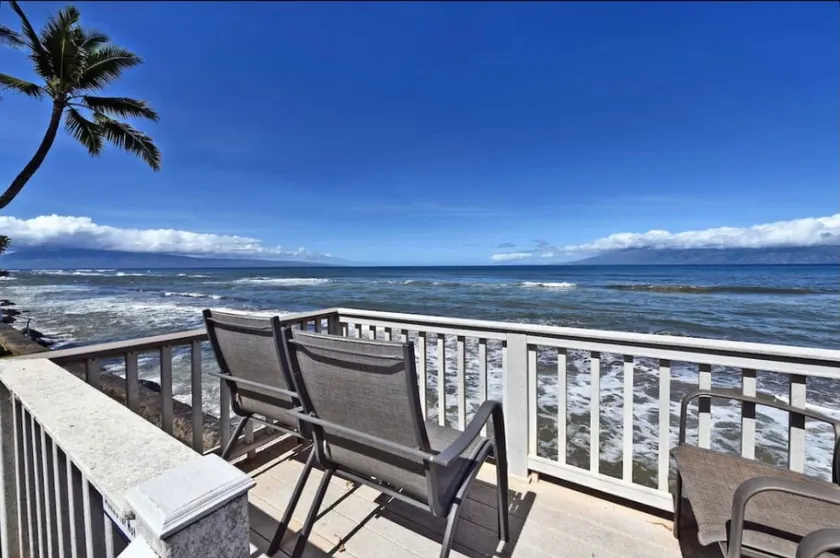 Seaside Paradise, Steps from Ocean - Image 1