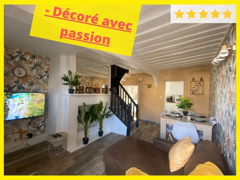 *Townhouse*Free Parking*3 Bedrooms*Cosy:) - Image 1