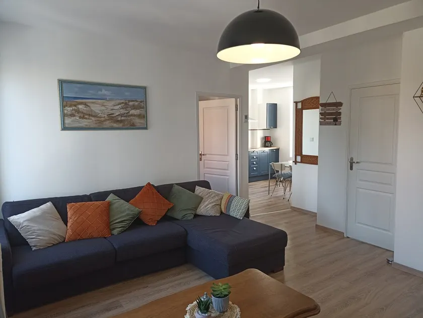 La Marina 2 - Image 1