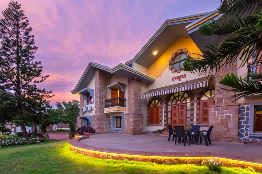StoneMansion 7 Bedroom Villa, in Mahabaleshwar - Image 1