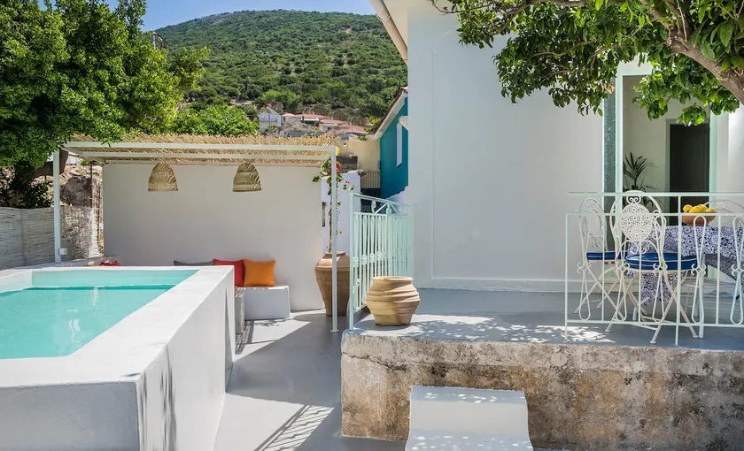 Bohemian Nest - Cheerful 2-Bedroom Villa with pool - Image 1