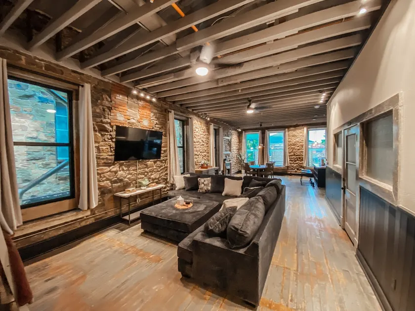 The Mort Loft - Image 1