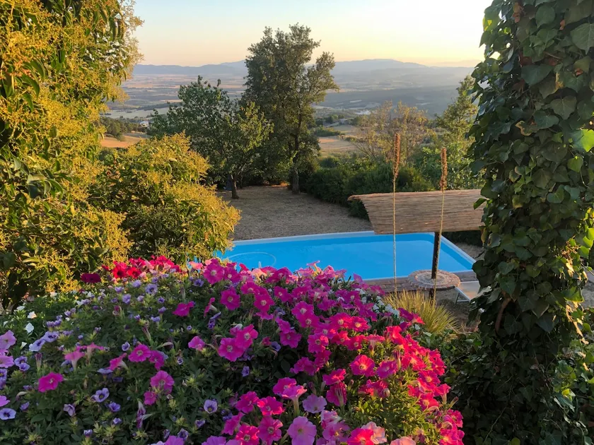 ”Casa Chiassarello” with pool - Image 1