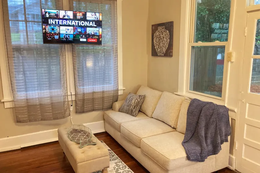 1 bed 1 bath park suite, near everything in town. - Image 1