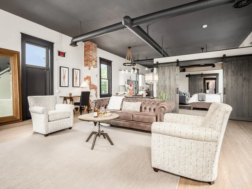 Industrial Style Loft With Access To Buckeye Lake! - Image 1