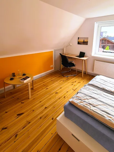 Quiet cozy apartment in the south of Kiel - Image 1