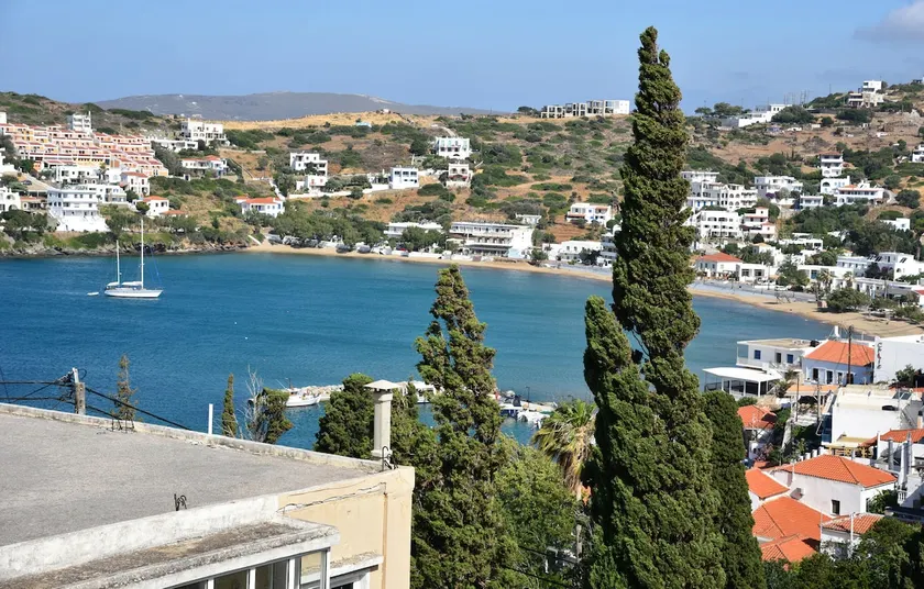 STELLA'S LUXURY HOUSE - Image 1