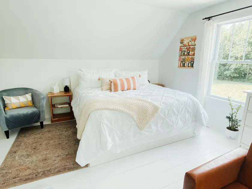 Lovely 1 BR Loft w/King 4 miles from BGSU - Image 1