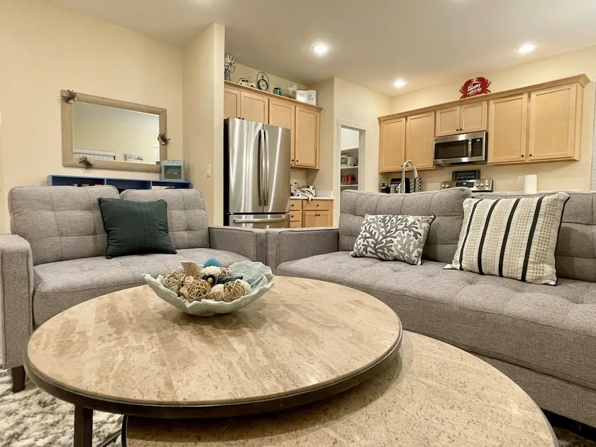 Cozy Netarts Bay Home w/game cave, WiFi, bunk beds - Image 1