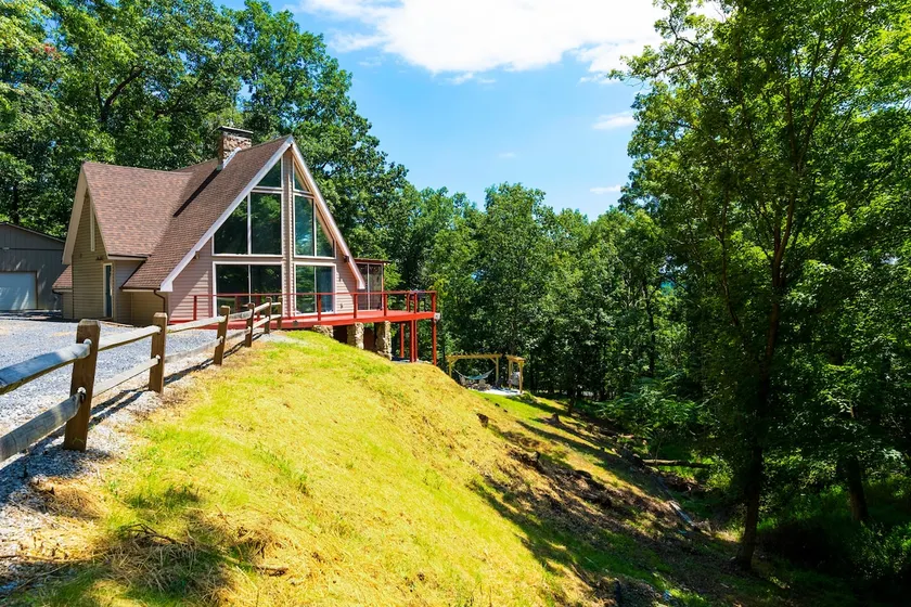 Cozy & Peaceful ⛺️ cabin 🪵 + 🔥 Tub + 🐶 friendly - Image 1