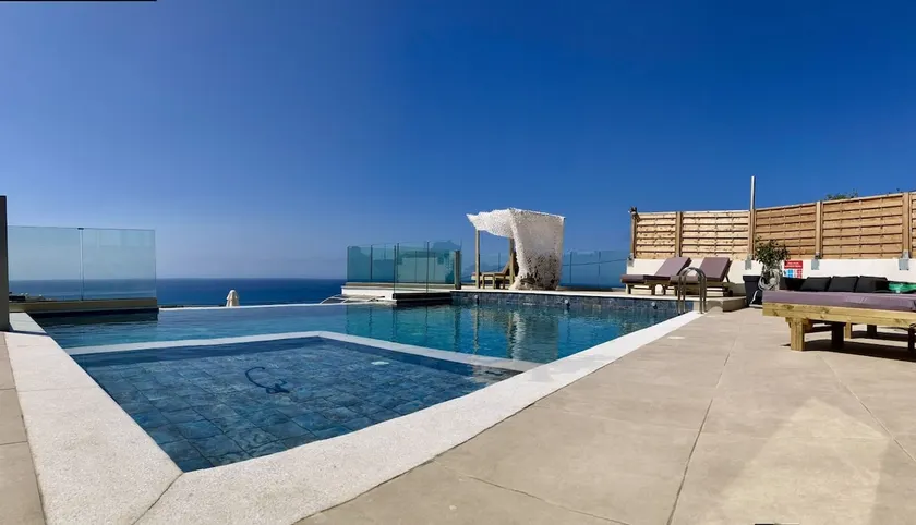 Zax sea view villas heated Pool retreat - Image 1