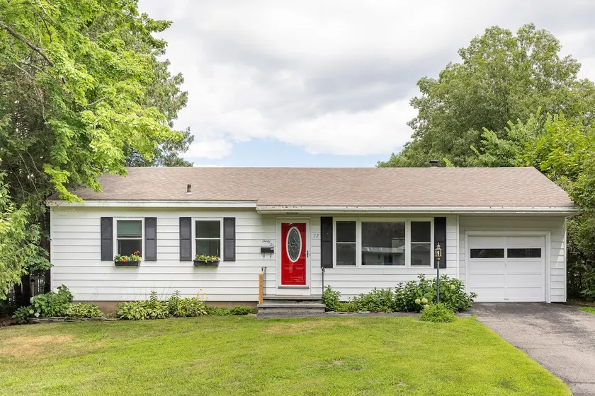 The Red Door Ranch | South Burlington | UVM - Image 1