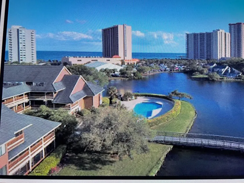 Beautiful 2 BedroomVilla in Kingston Resort - Image 1