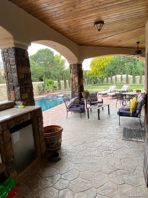 West El Paso 5 bdrm luxurious retreat with pool - Image 1