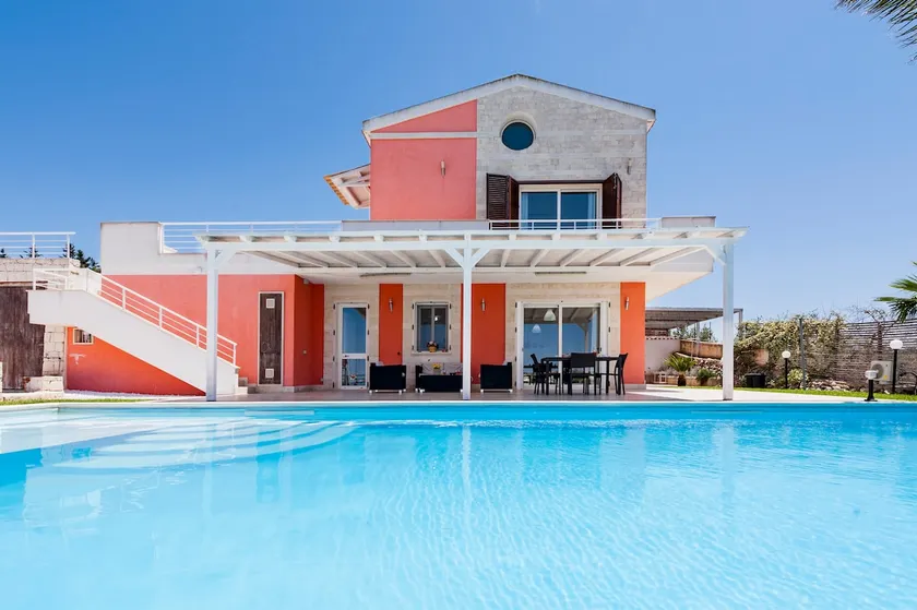 Villa mit Sauna, privatem Pool und Whirlpool | Gartenblick | Perfekt für die Arbeit von Zuhause - Image 1