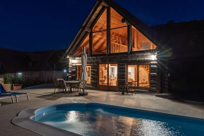 Wood Paradise - Image 1