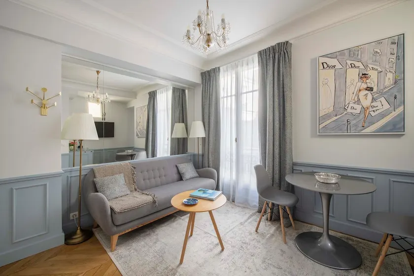 LE BEAU MARAIS - Luxury Apartments, AIR COND, LIFT - Image 1