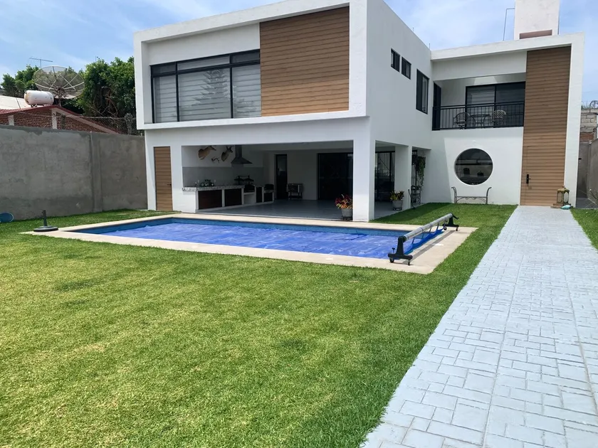 House for rent in Altos de Oaxtepec - Image 1