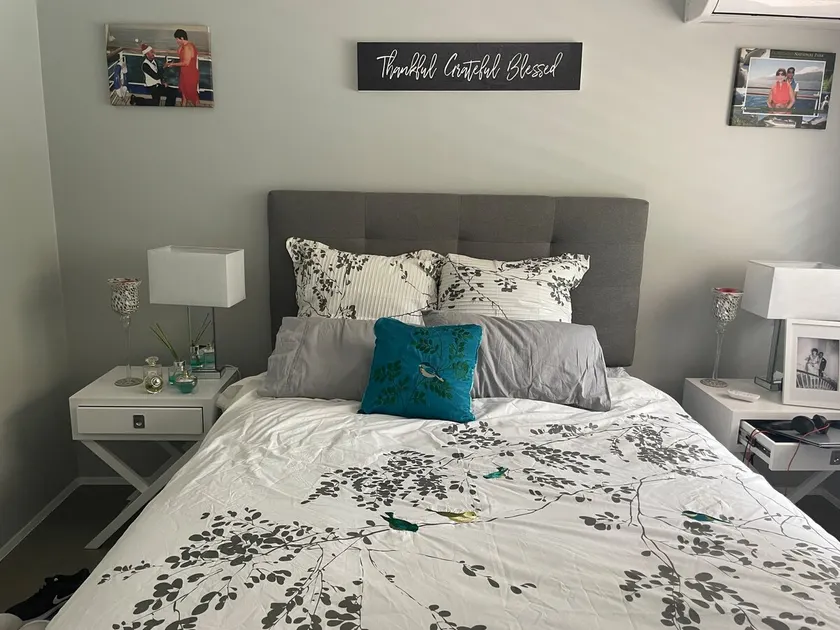 Bright, fun, friendly home - Image 1