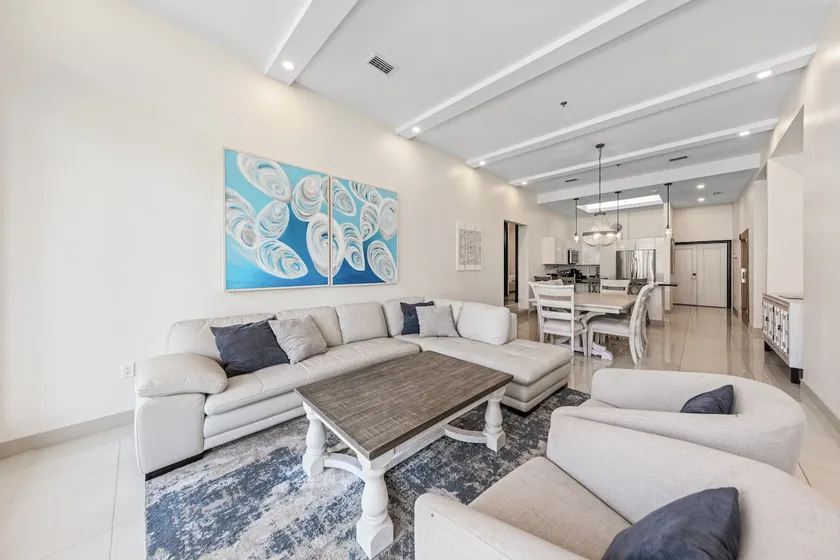 Luxury Ground Beachfront Condo Solare 103 - Image 1