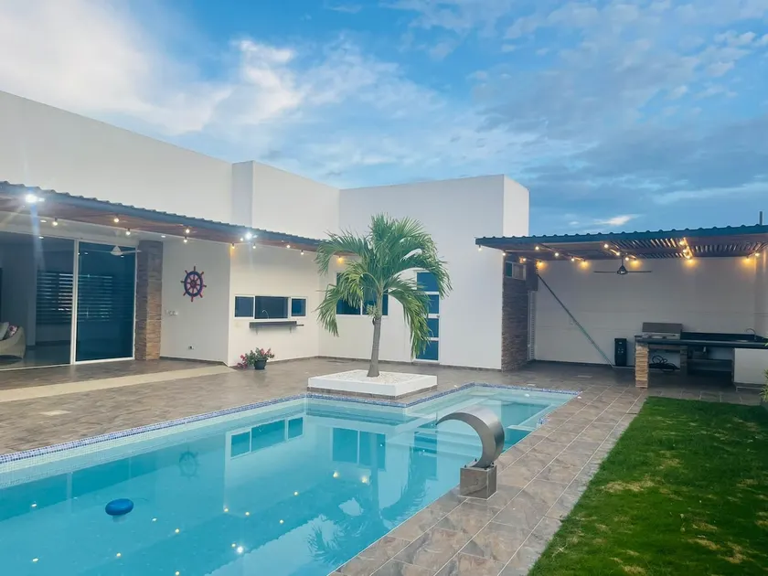 Beautiful House, Private Pool. Girardot Flandes - Image 1