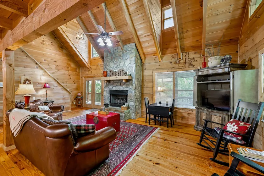 4BR Cabin w/ Views, Game Room & Firepit - Image 1