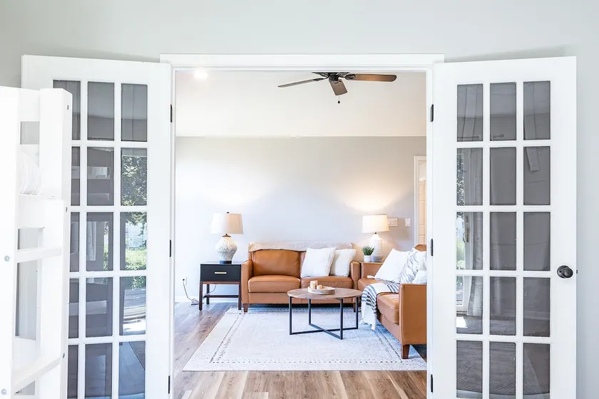 Updated, bright, and modern, 3 bedroom home. - Image 1