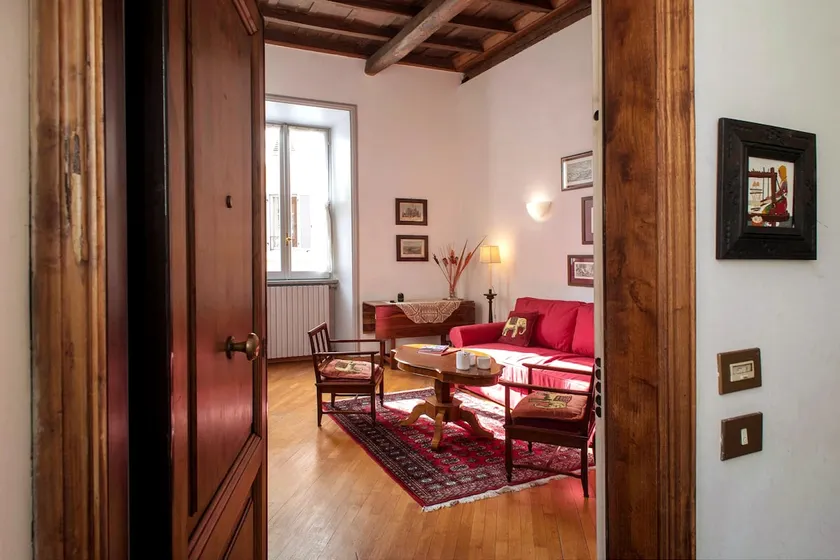 Charming and lighty flat in the old city - Image 1