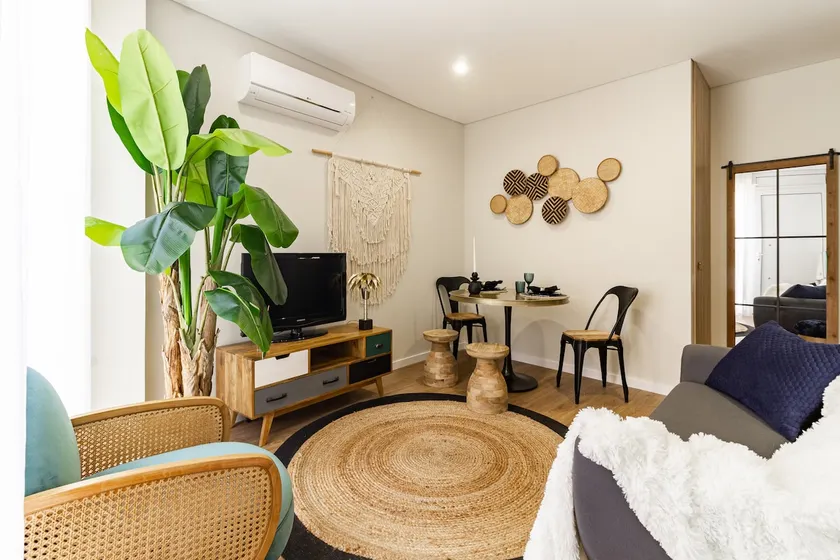 Porta 25 Guesthouse - Image 1