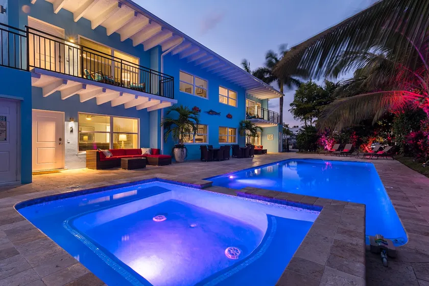 Tropical Tranquility! Boutique Resort - Image 1