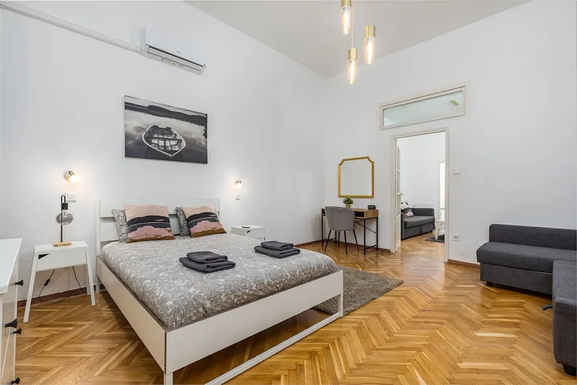 Venus Apartments  - Akacfa street II - Image 1