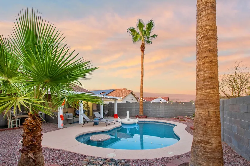 Private Pool Oasis | Salt River Tubing | Sleeps 8 - Image 1