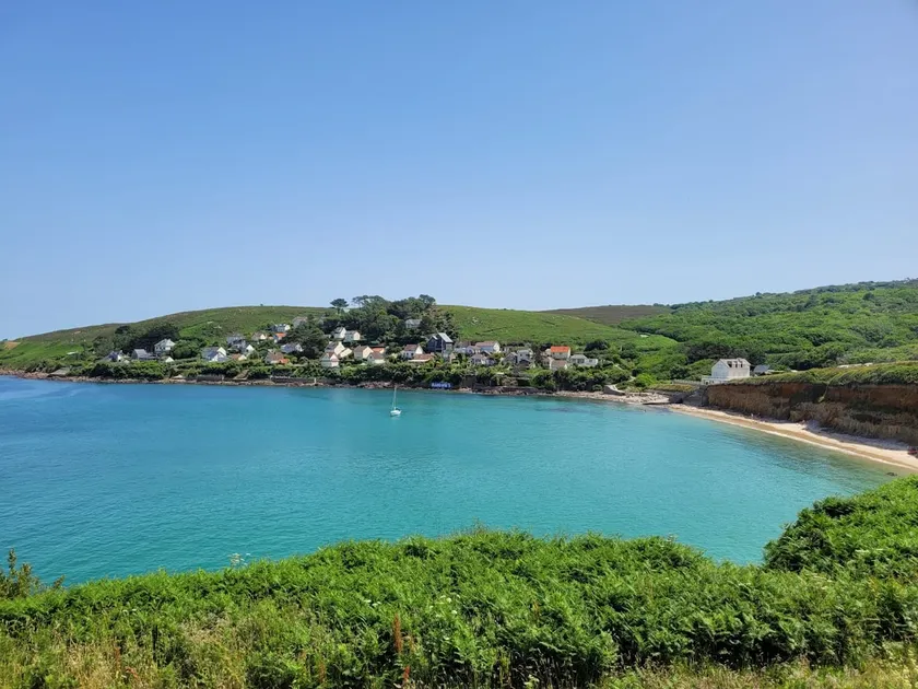 Sea view • 5 min to wild beach • Family - Image 1