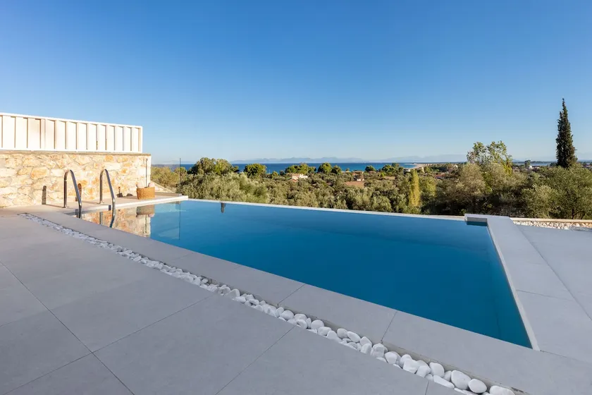 Special Offer! Luxury Villa Bita with Private Pool and Sea Views - Image 1