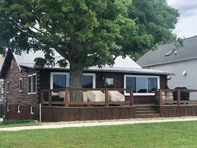 *Waterfront Log Cabin On Bike Path, Private Dock* - Image 1