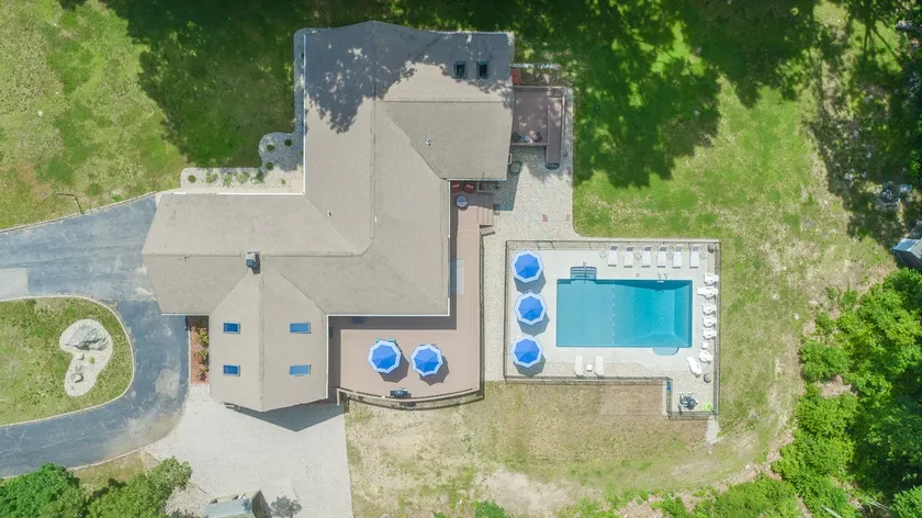 Expansive Ranch w/ Pool + Hot Tub close to Beach - Image 1