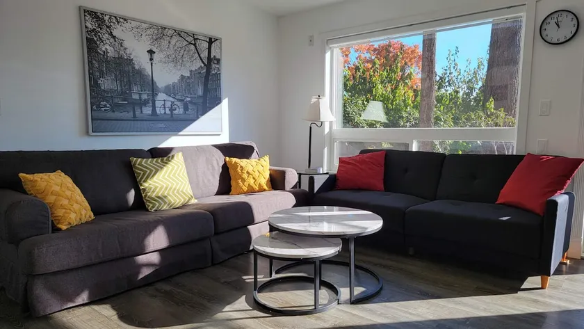 Spacious Private Suite w/ Scenic Backyard - Image 1