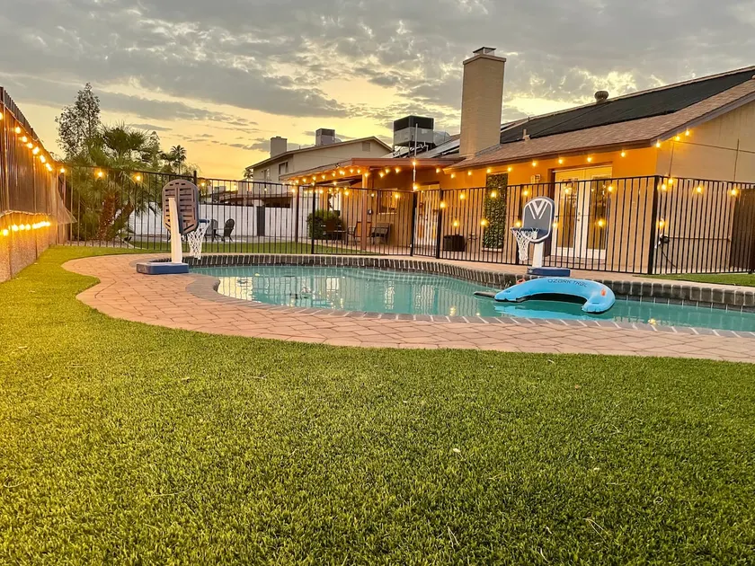 Relaxing 3 bedroom with Pool - Image 1