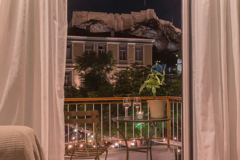 Acropolis View-Living Stone Amethyst - Image 1
