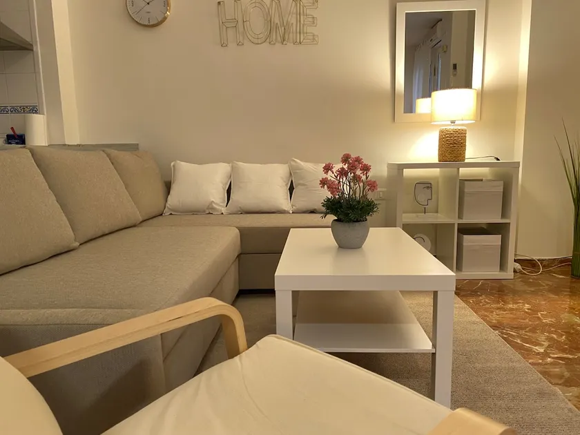 Plaza España Apartment - Image 1
