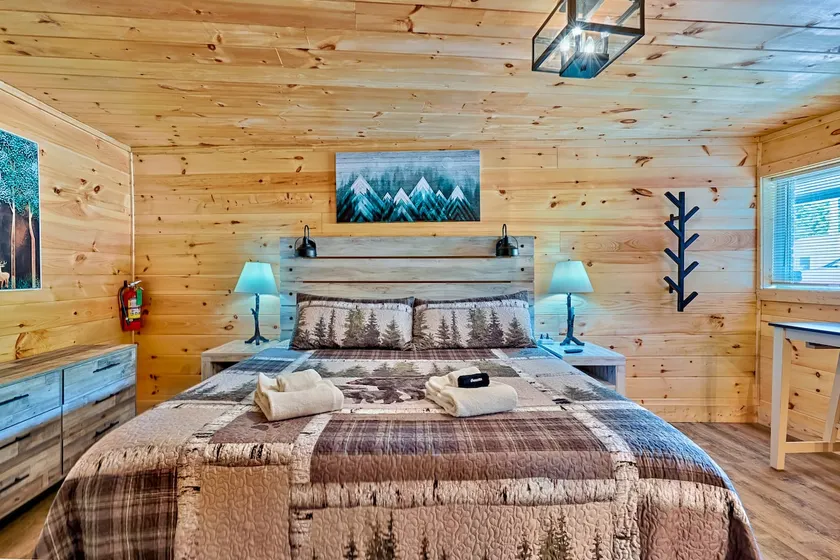Gatlinburg Suite w/ Kitchen | By Anakeesta | Wi-Fi - Image 1